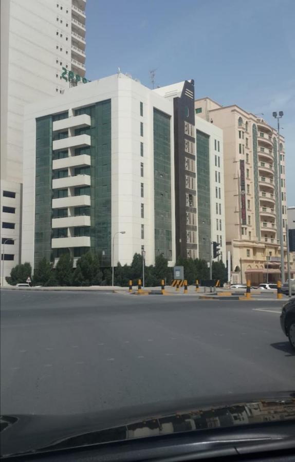 Al Abbas Tower Leilighet Manama Eksteriør bilde